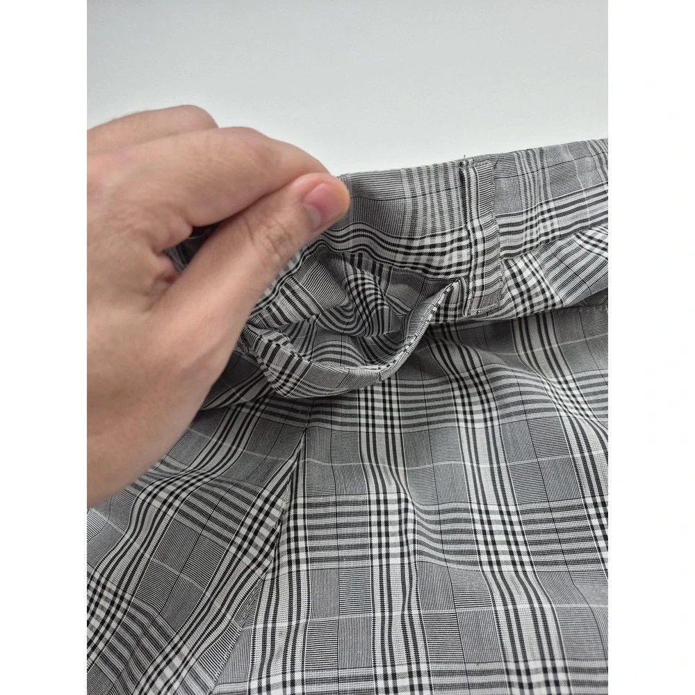 Travis Mathew Banks Plaid Shorts Men's 38 Gray Chino Stretch Golf Casual